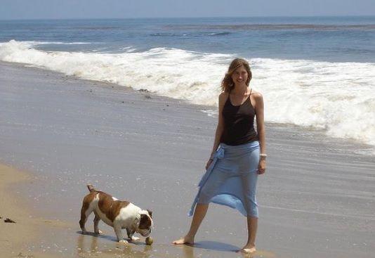 Jackie Sandler na praia