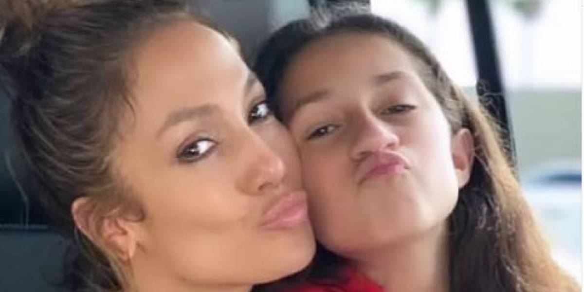 Jennifer Lopez tem uma filha que já é autora