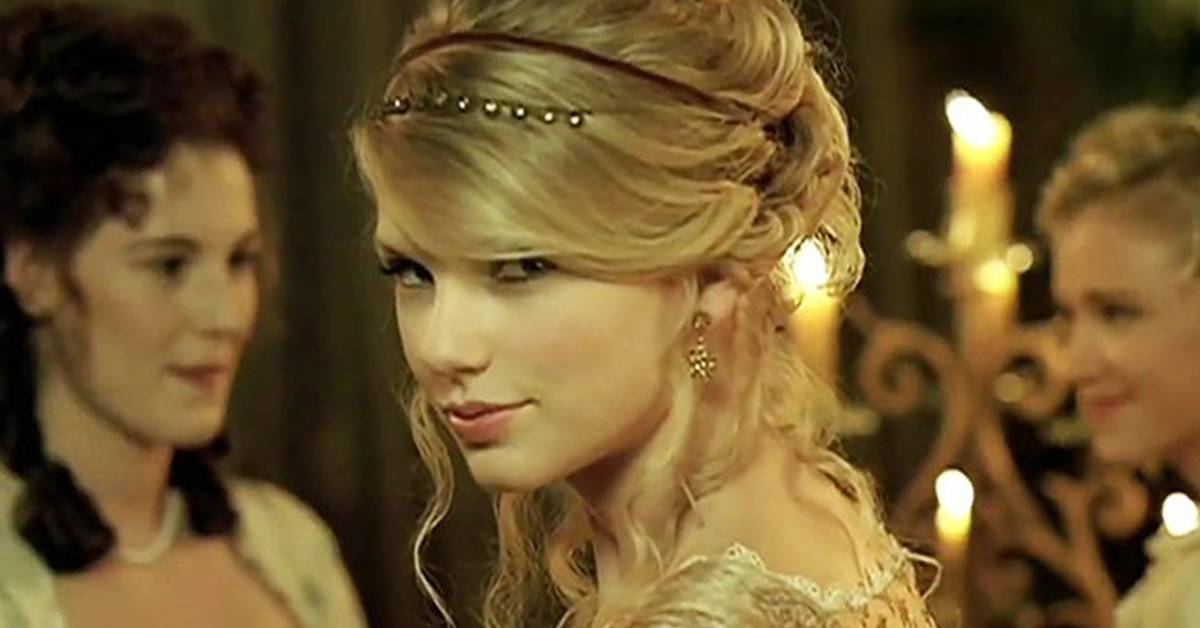 Um olhar sobre a evolução da moda de Taylor Swift ao longo dos anos