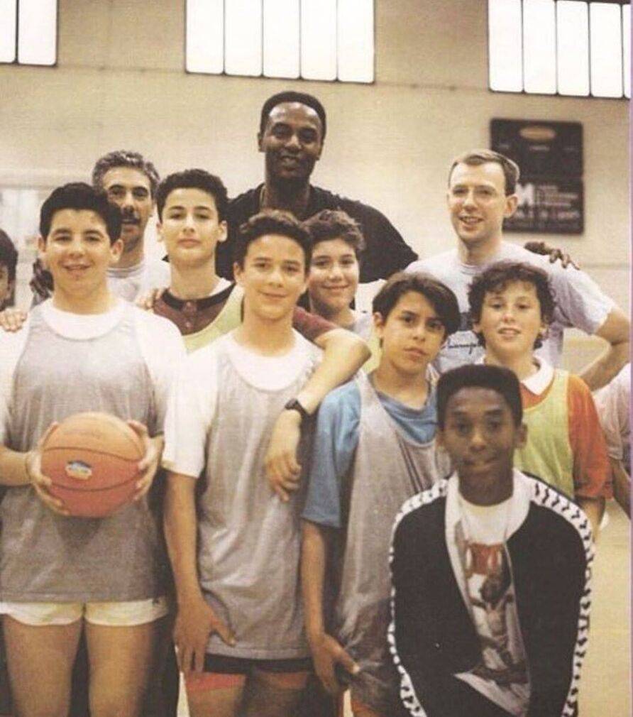 Aqui está como era a vida de Kobe Bryant antes da NBA