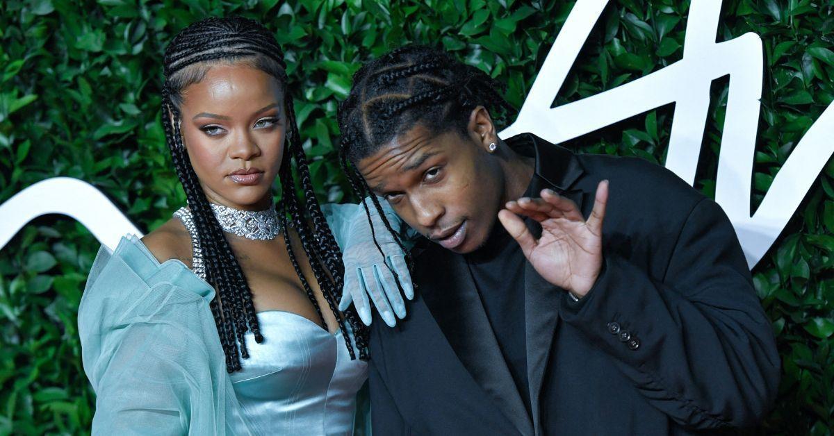 Rihanna e Asap Rocky participando dos prêmios de moda do Reino Unido, 2019