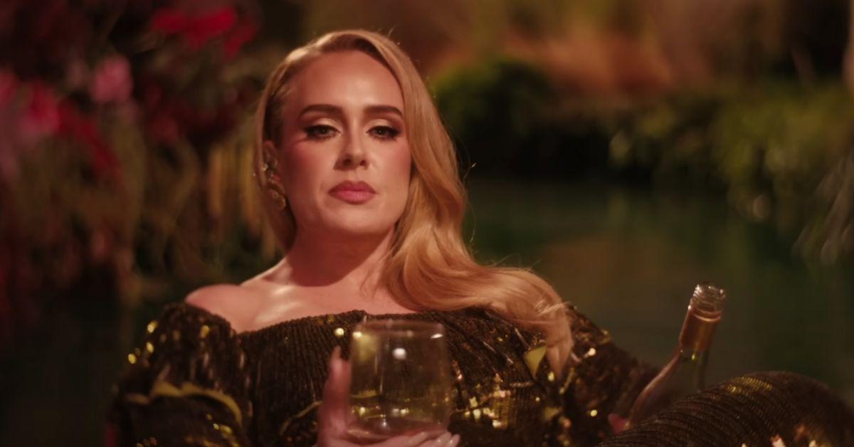 Adele em seu videoclipe