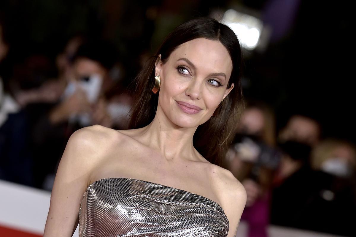 Angelina Jolie recusou o papel de Bond Girl de Eva Green em Casino Royale