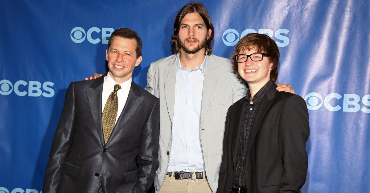 Ashton Kutcher, Jon Cryer, Angus T. Jones nos upfronts da CBS