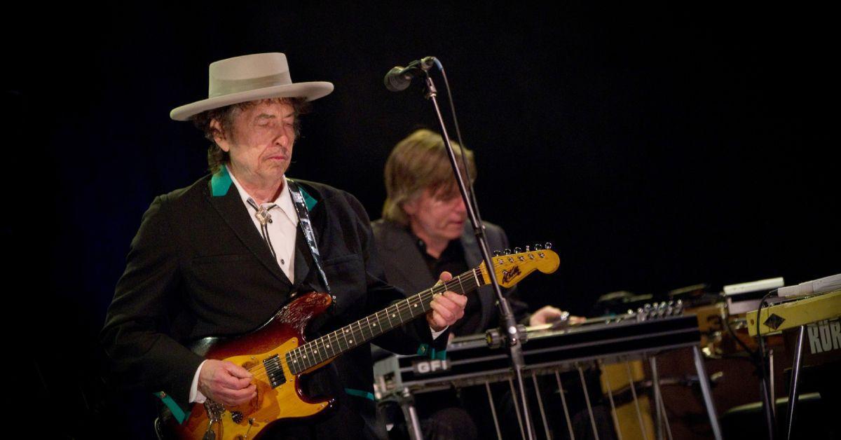 Bob Dylan se apresentando em 2019