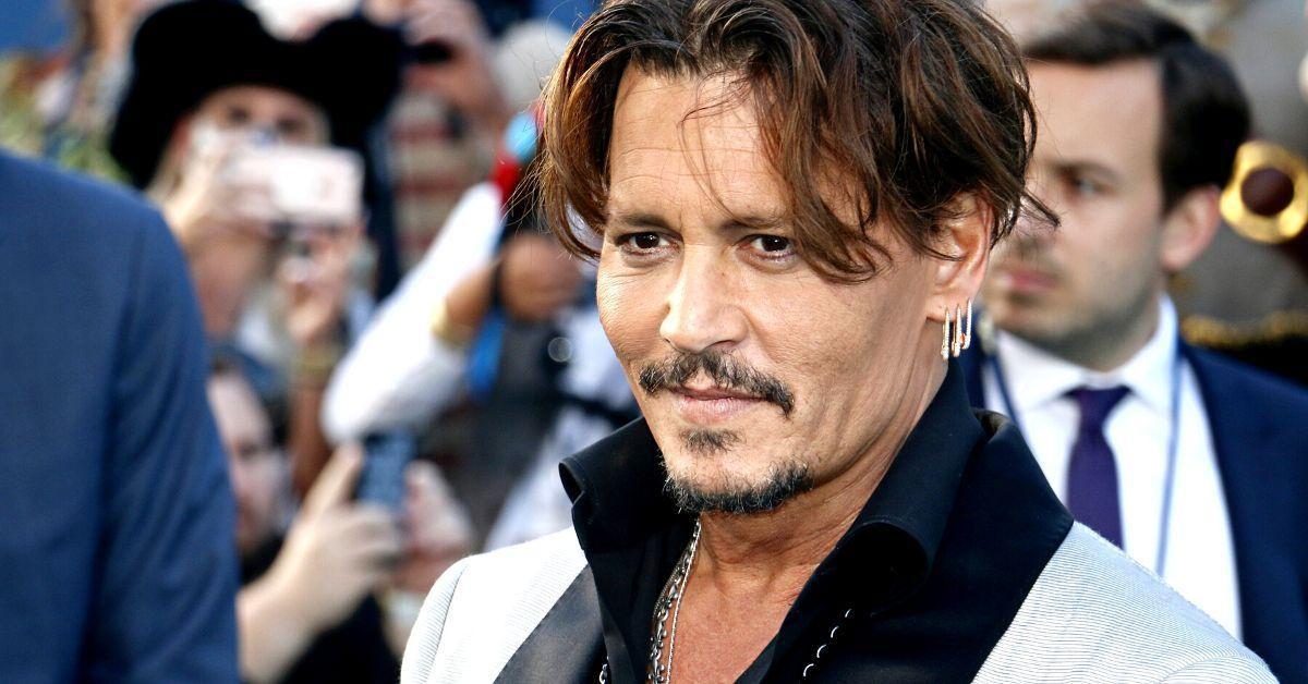 Johnny Depp na estréia mundial de Piratas do Caribe da Disney: Dead Men Tell No Tales