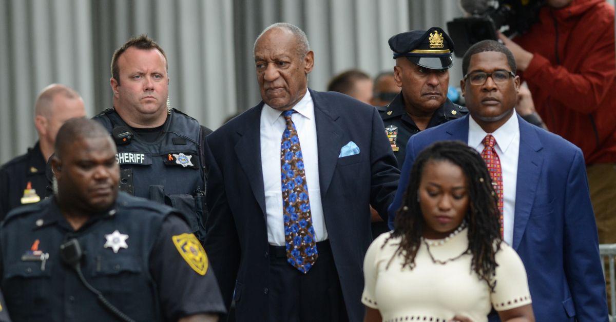 Bill Cosby fora do tribunal