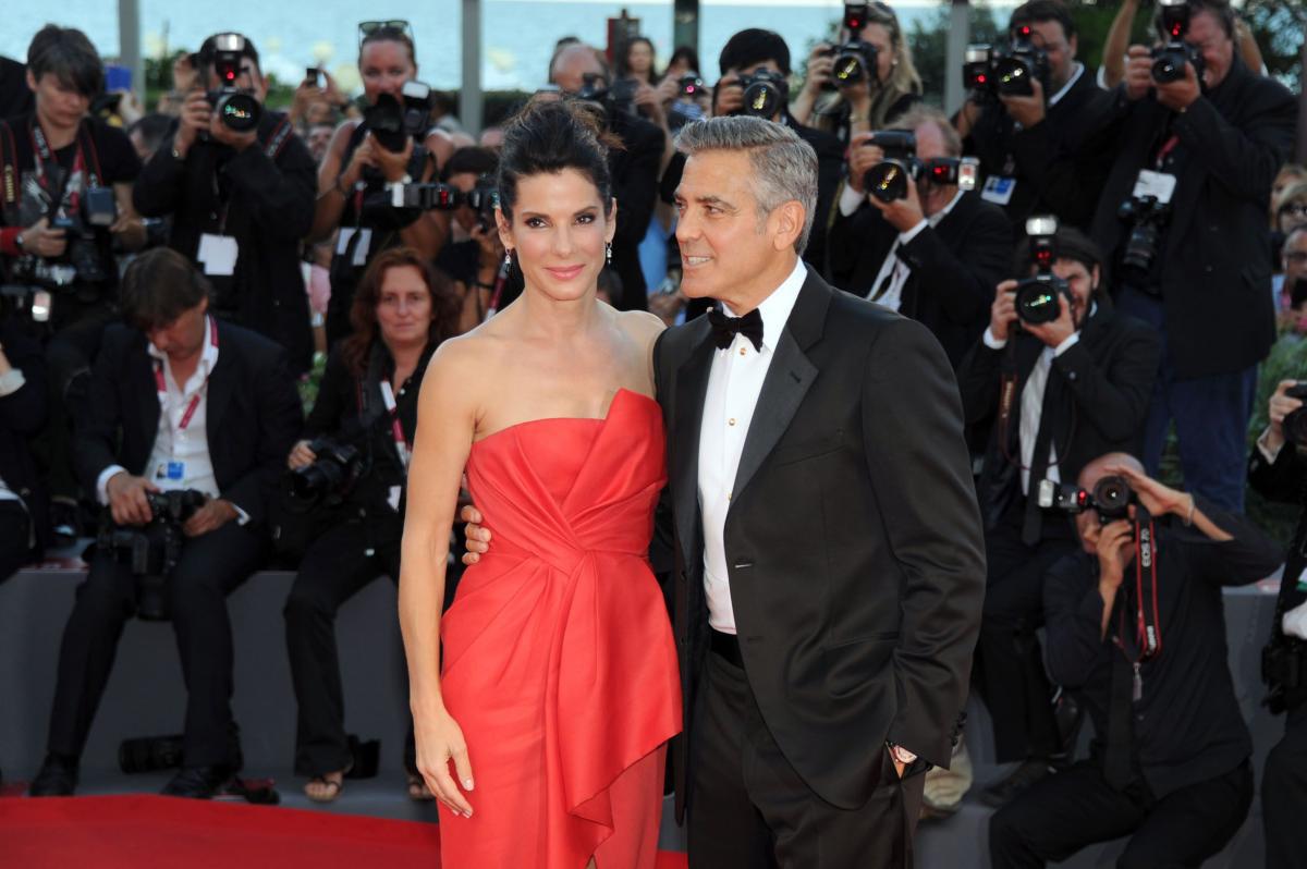 Por que Sandra Bullock se sentiu 'deprimida' depois que George Clooney terminou de filmar Gravidade?