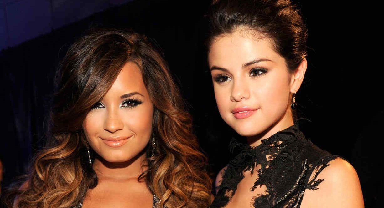 Outrora Besties, Demi Lovato confirma que ela e Selena “não são amigas”