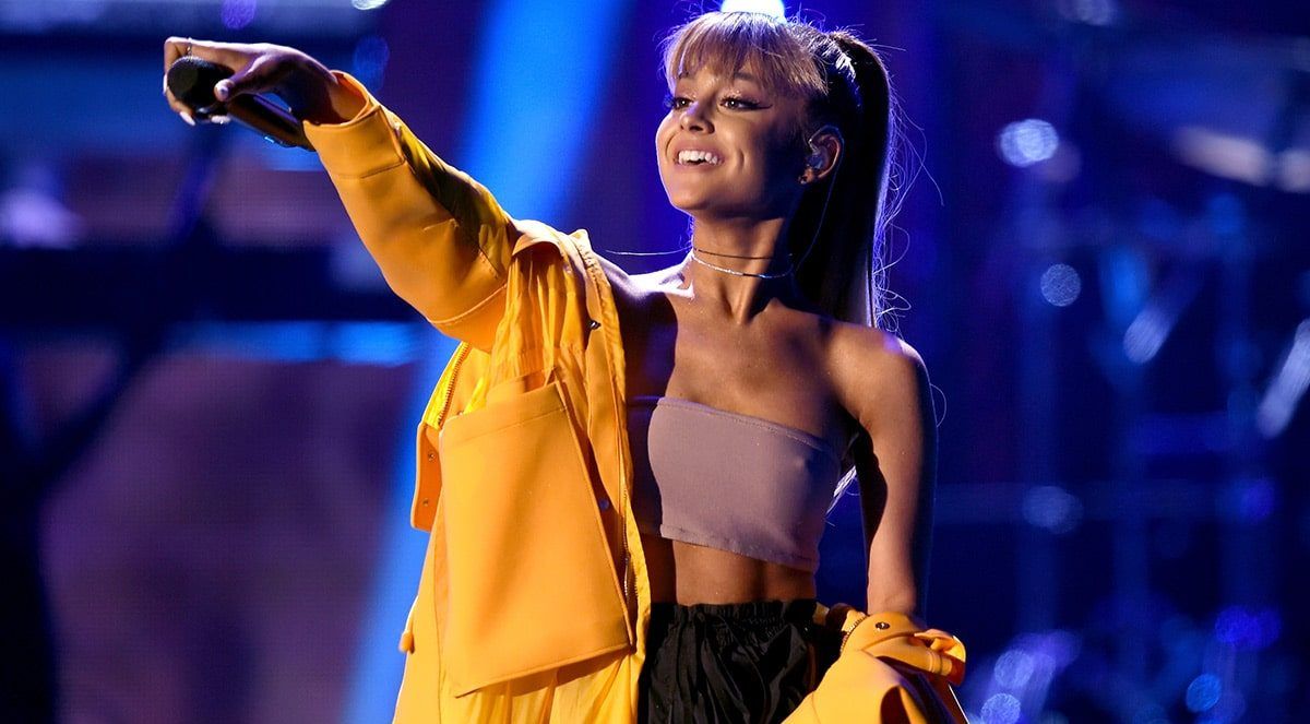 Ariana Grande se recusa a ser chamada de ‘diva’, expressa sua esperança de igualdade