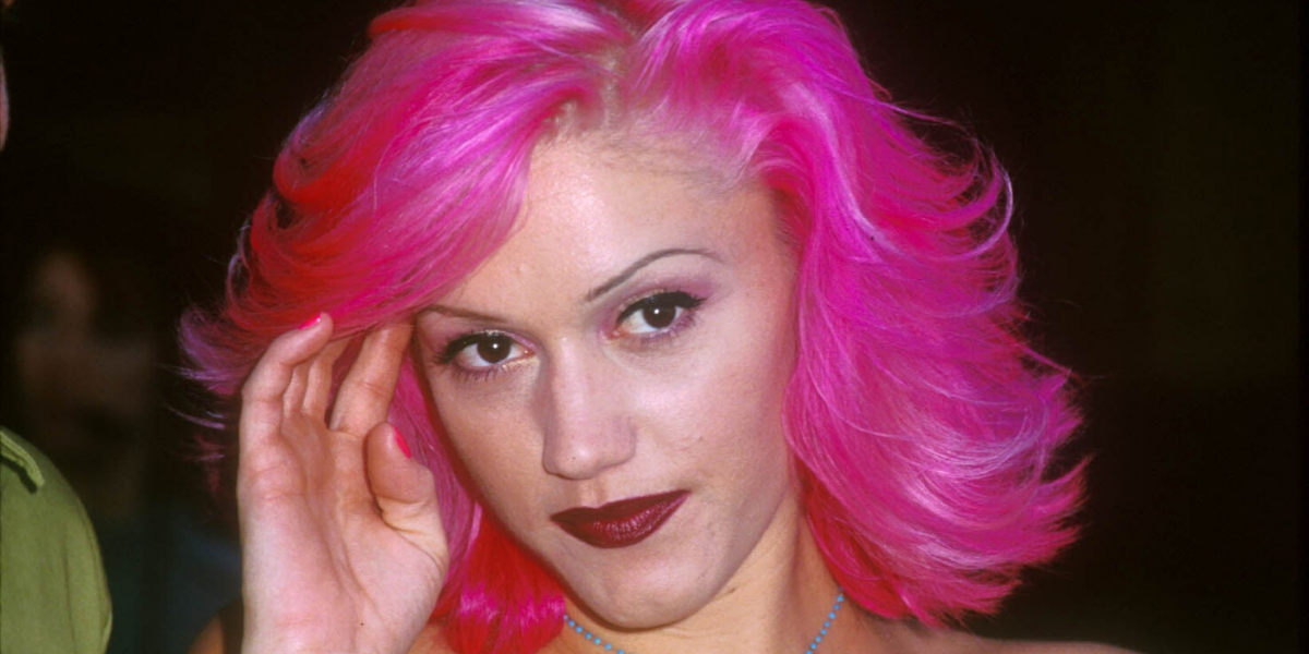 Gwen Stefani não é uma loira natural. Esta é a cor real do cabelo dela.