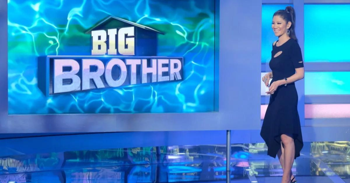 Com um patrimônio líquido de US $ 30 milhões, Julie Chen ainda está ganhando uma quantia ridícula por episódio no Big Brother