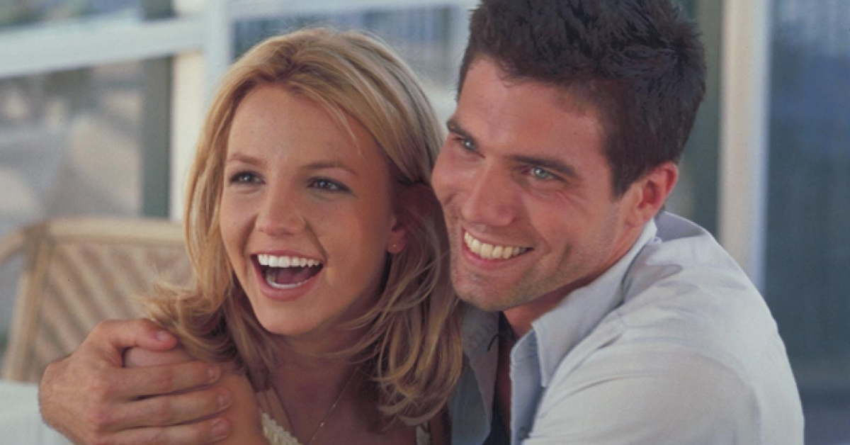 Britney Spears ficou ‘enojada’ com sua cena de beijo com Anson Mount durante a encruzilhada do filme
