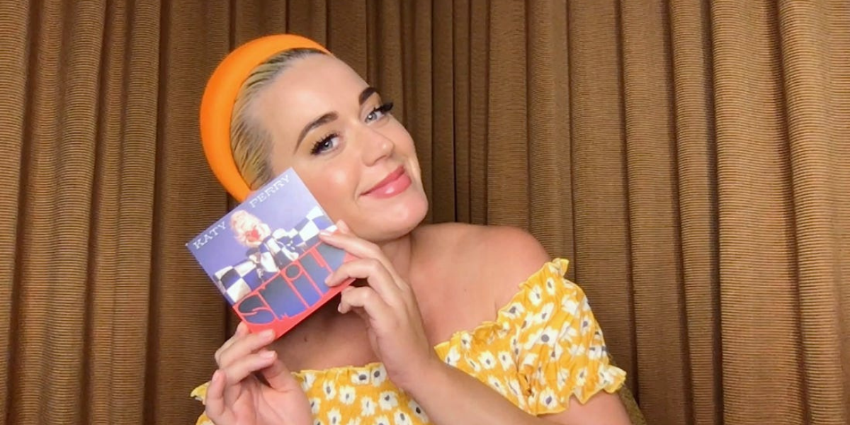 O álbum mais recente de Katy Perry, ‘Smile’, foi um fracasso comercial, e os fãs acham que sua carreira acabou