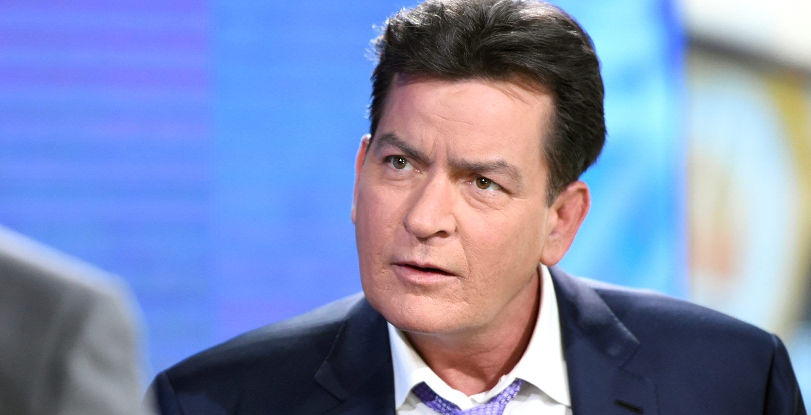 Hollywood cancelou Charlie Sheen?