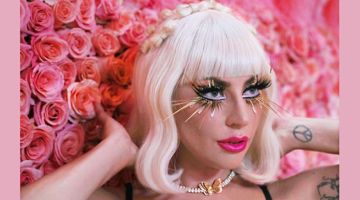 Lady Gaga envolve as maiores estrelas para um show virtual épico