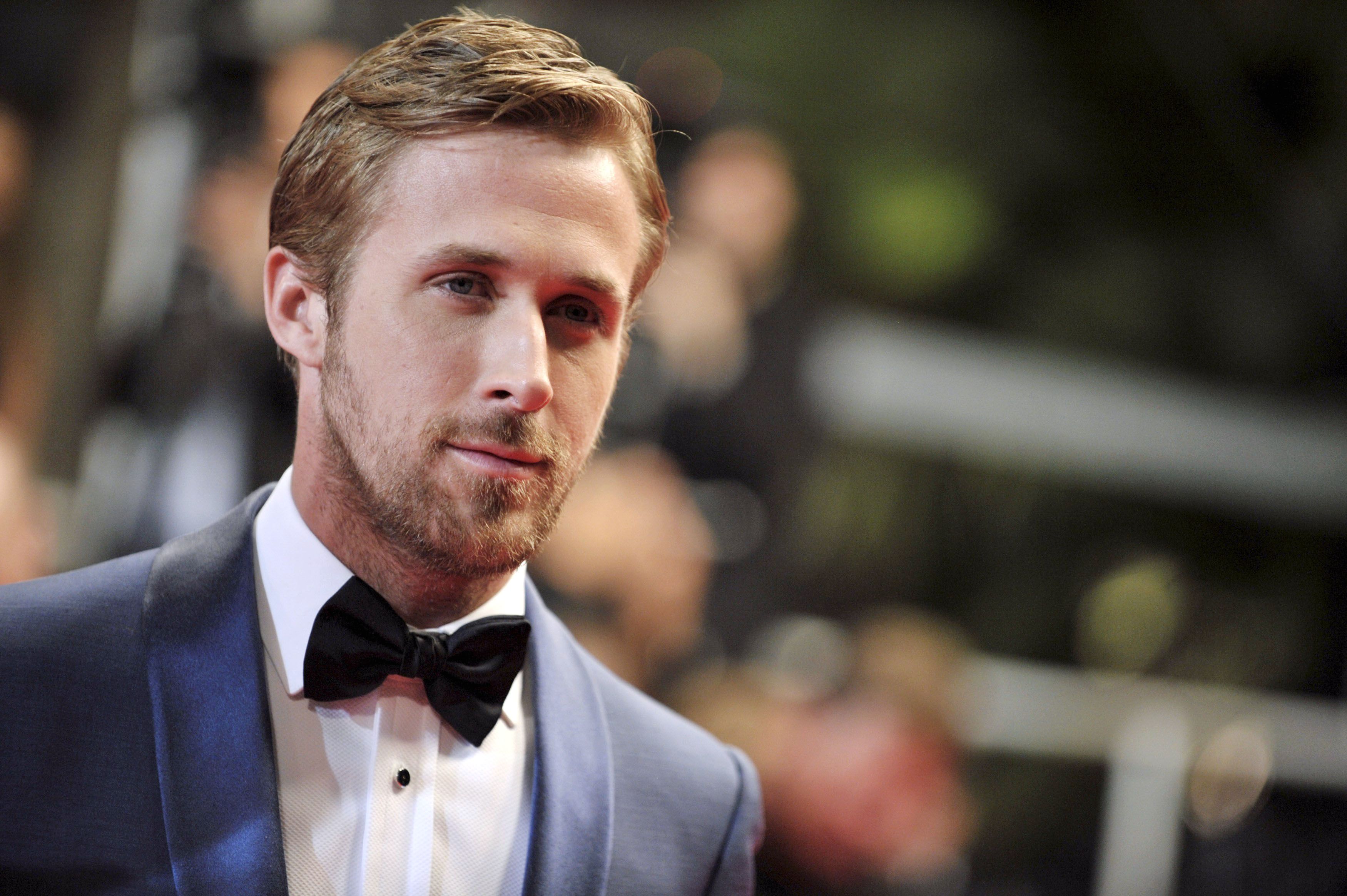 Em vez de lucrar com o notebook, Ryan Gosling assumiu um papel que lhe rendeu US $ 1.000 por semana