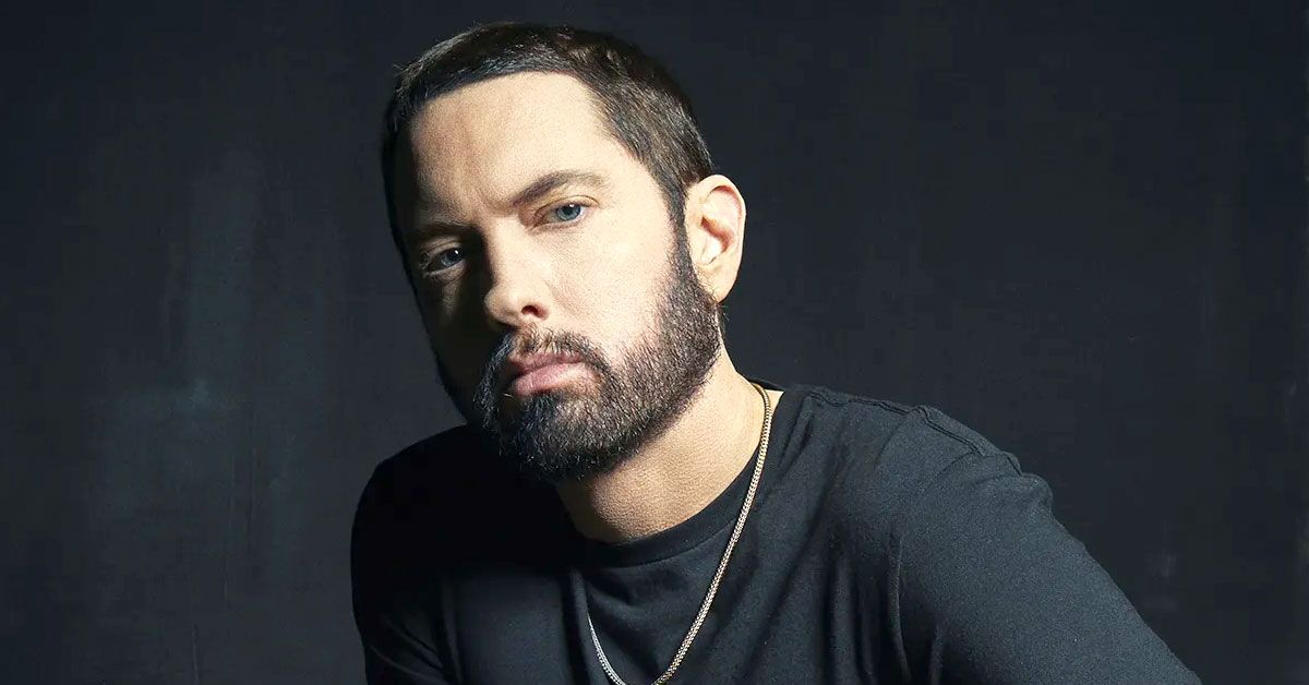Fãs chamam de “Música a ser assassinada por Eminem: álbum do lado B” do ano