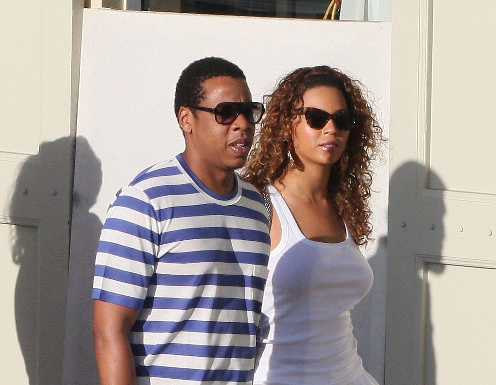 Beyonce e Jay-Z gastaram seis dígitos em babás em um único ano para Rumi e Sir