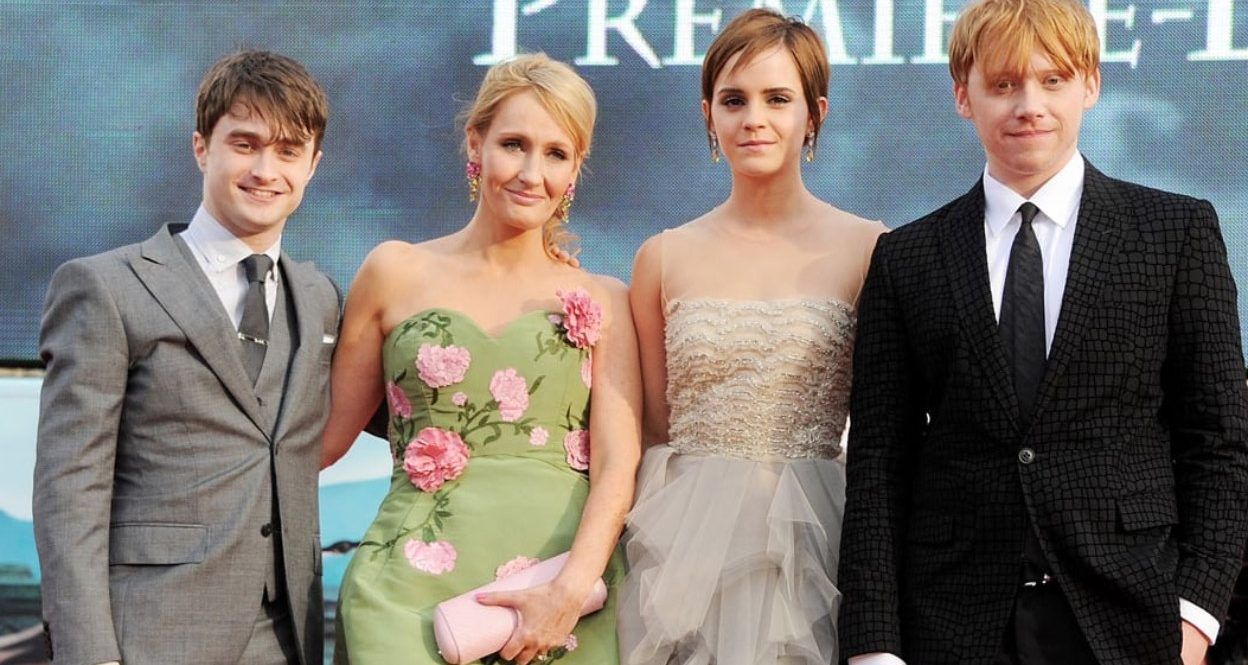 JK Rowling lança ‘Harry Potter em casa’ para entreter os fãs do mundo mágico