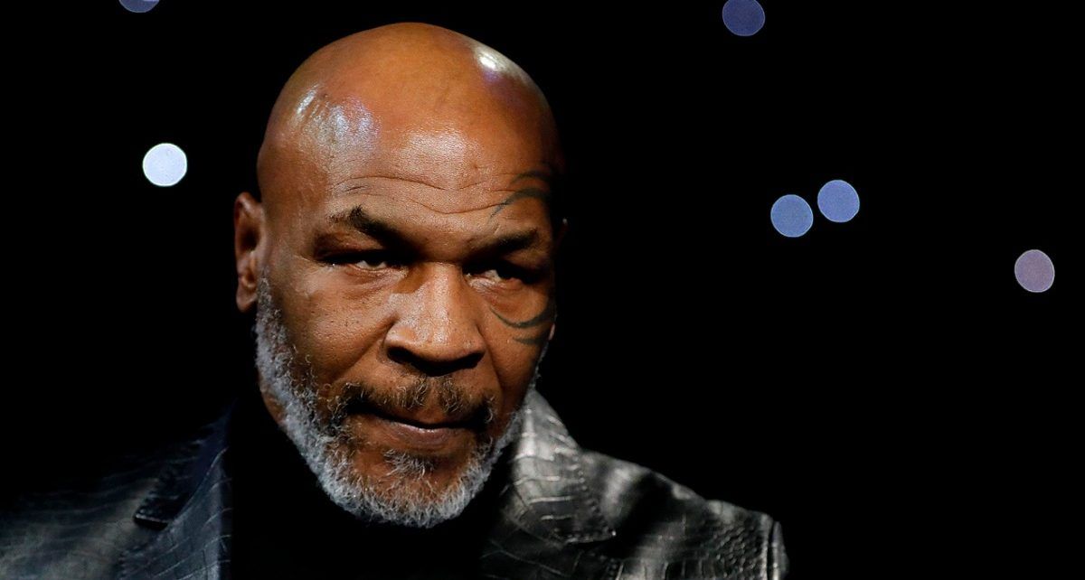 Mike Tyson se transforma em tributo ao notório BIG, sem ser convidado