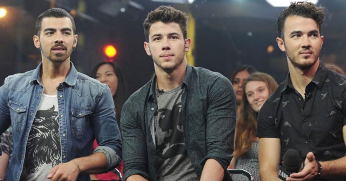 20 fotos da evolução dos Jonas Brothers ao longo dos anos