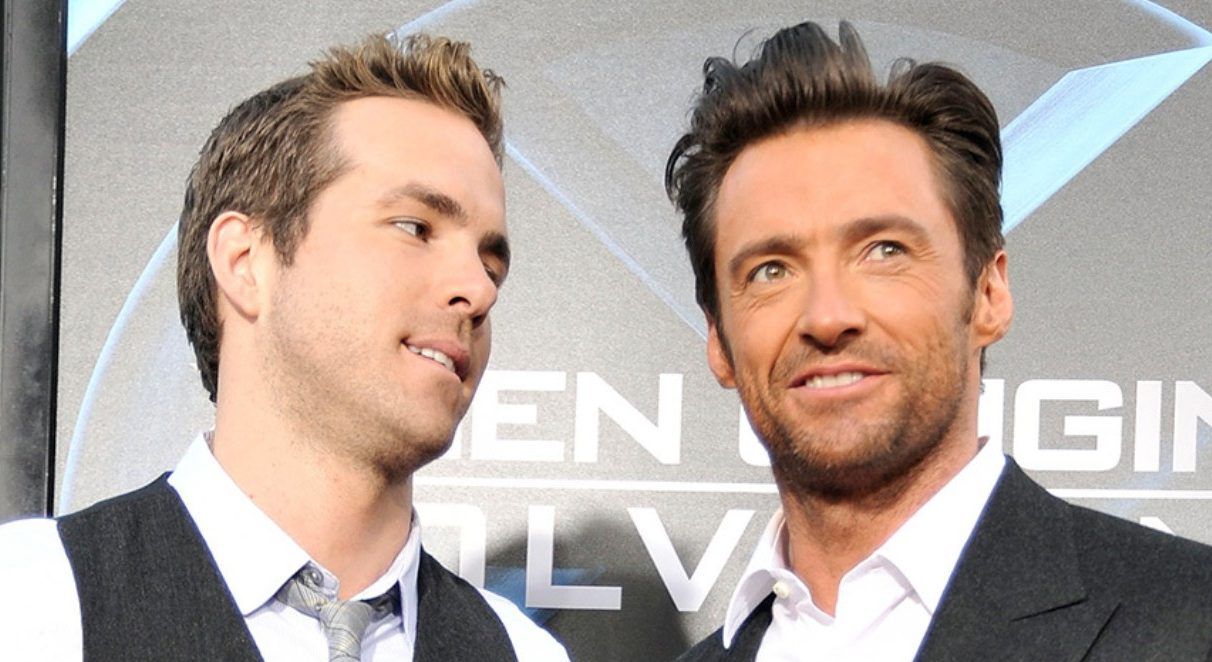A rivalidade de Hugh Jackman com Ryan Reynolds é uma das mais engraçadas de Hollywood … Mas como isso começou?