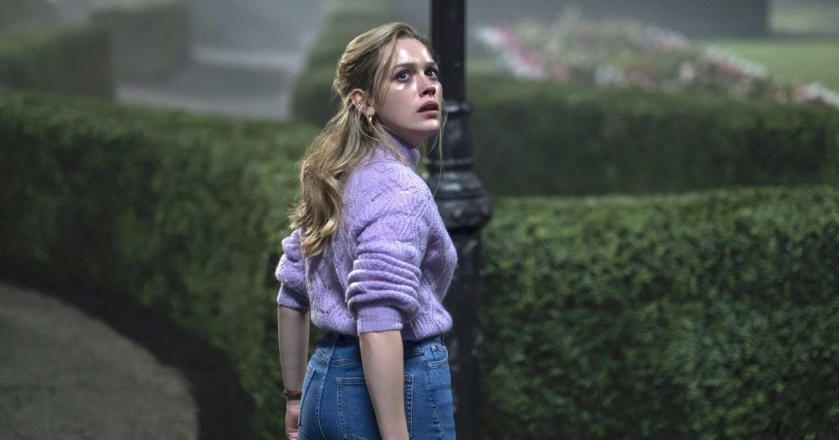 Netflix elogia o desempenho de Victoria Pedretti em ‘The Haunting Of Bly Manor’