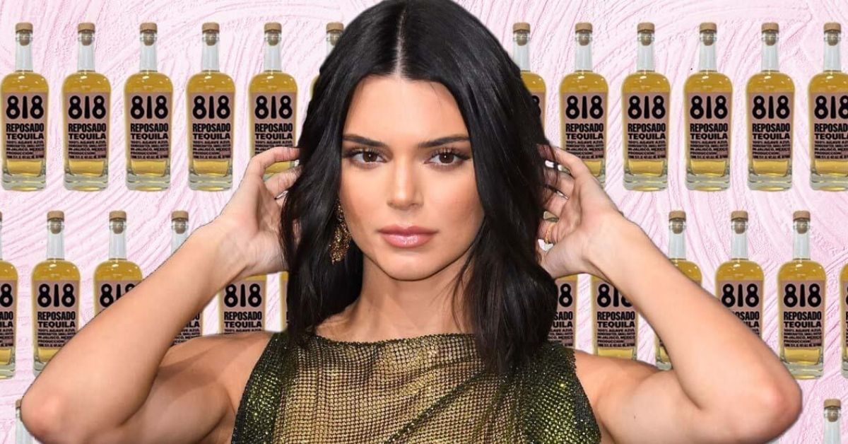 Kendall Jenner olhou para o lado depois de revelar que está ‘construindo casas’ para os pobres no México