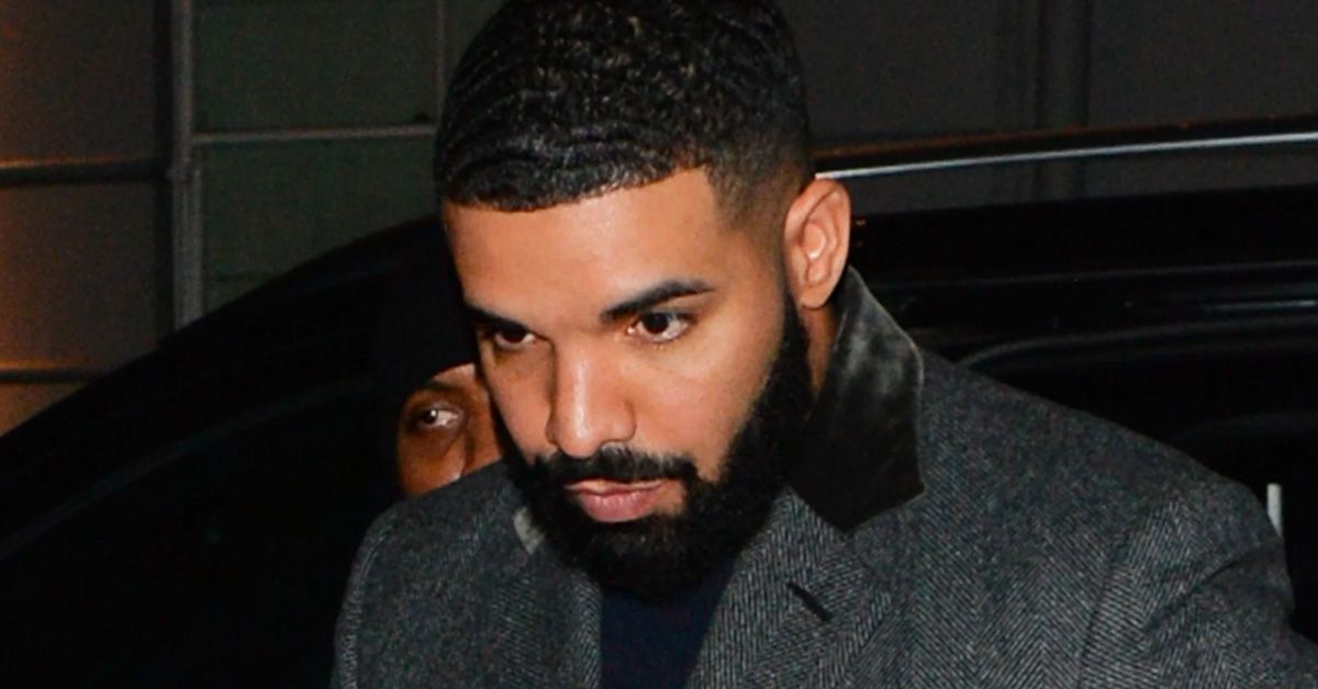 Drake possui um par dos ‘mais caros’ Air Jordans já criados?
