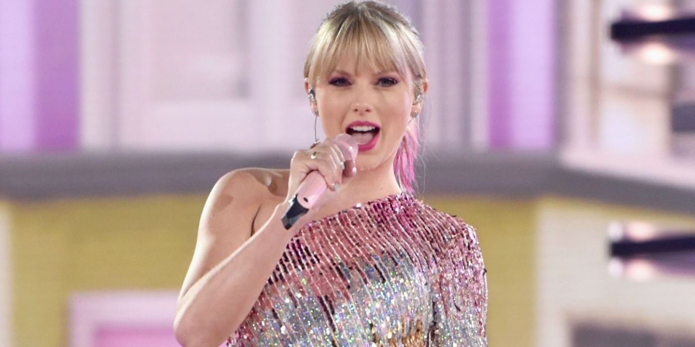 Taylor Swift consertou os dentes, mas os fãs estão preocupados com seu sorriso