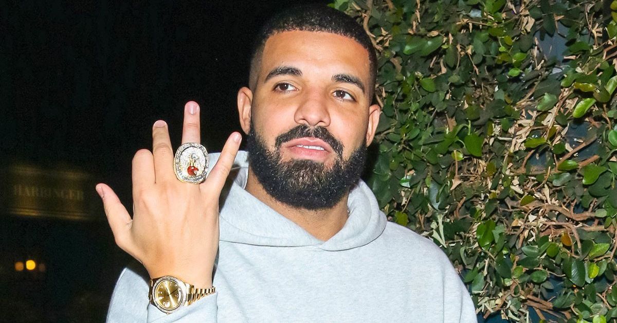 Veja como Drake ganhou US $ 75 milhões em um ano