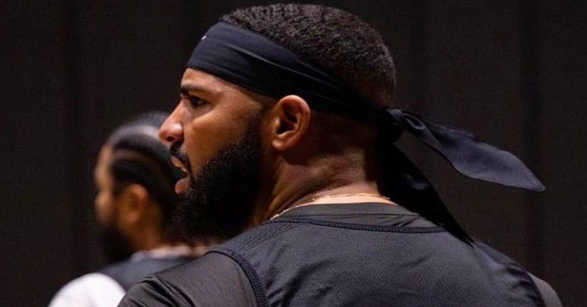 Tory Lanez chama Drake de ‘champanhe desleixado’ enquanto zomba de suas habilidades no basquete