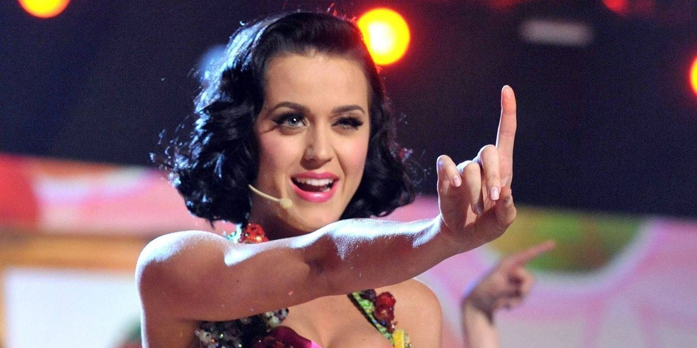 Não foi Miley: aqui está quem realmente inspirou “I Kissed A Girl” de Katy Perry