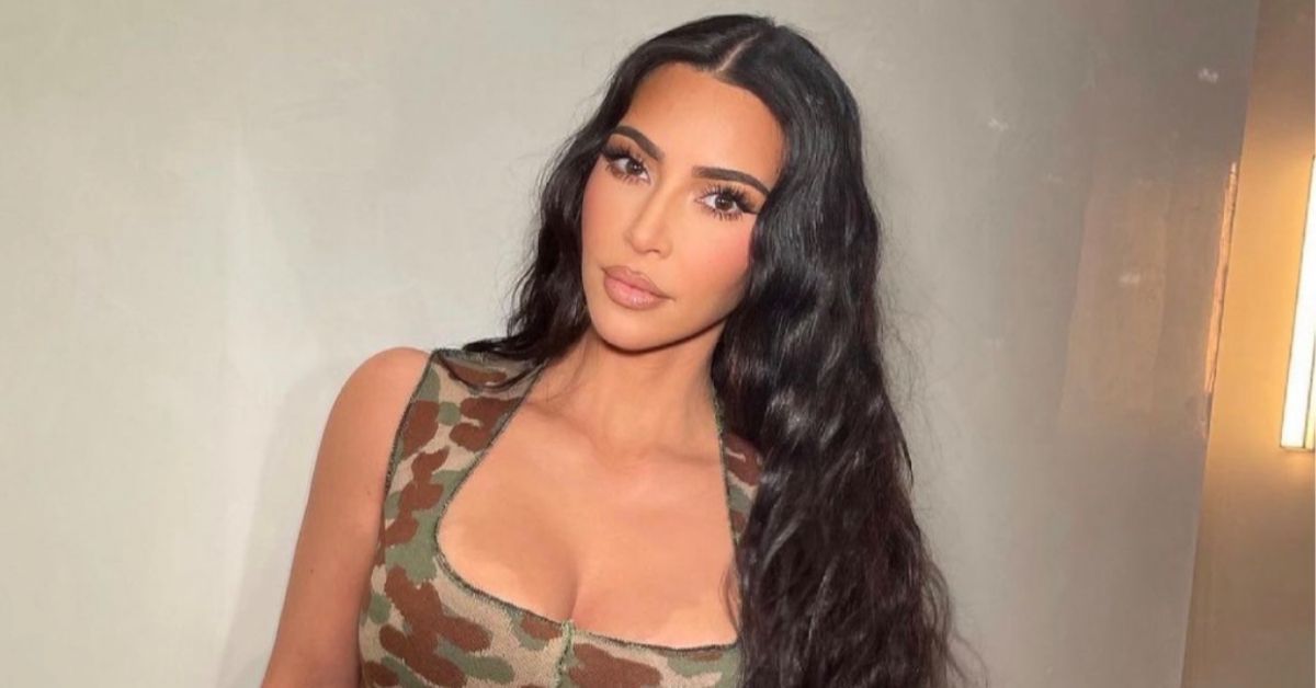 Os fãs estão estranhos com a sessão de fotos recente de Kim Kardashian