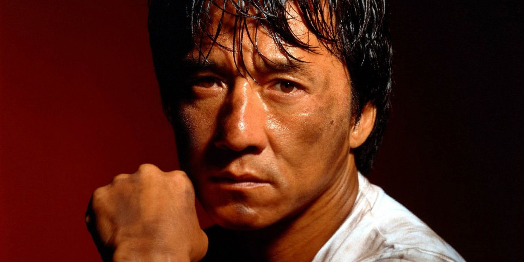 Jackie Chan tem uma grande agitação lateral … Ele já produziu mais de 20 álbuns