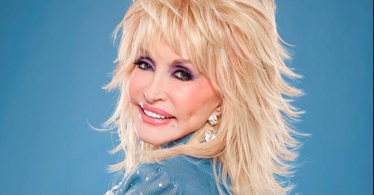 Aqui está o que Dolly Parton alcançou em 2021 … até agora