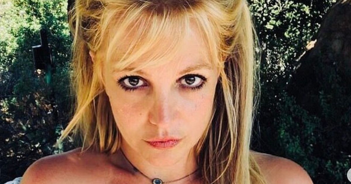 Fãs de Britney Spears especulam que ela está sendo ‘fortemente medicada’ após Strange Selfie