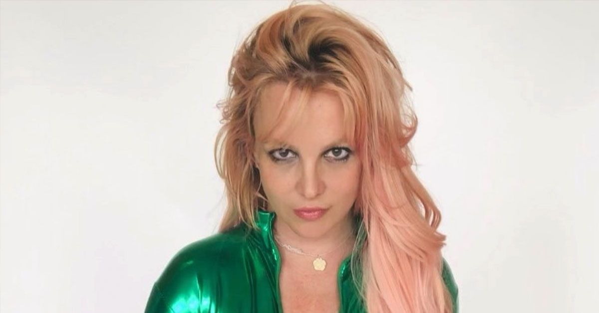 A ex-babá fala mal de ter encontros para brincar na casa de Britney Spears