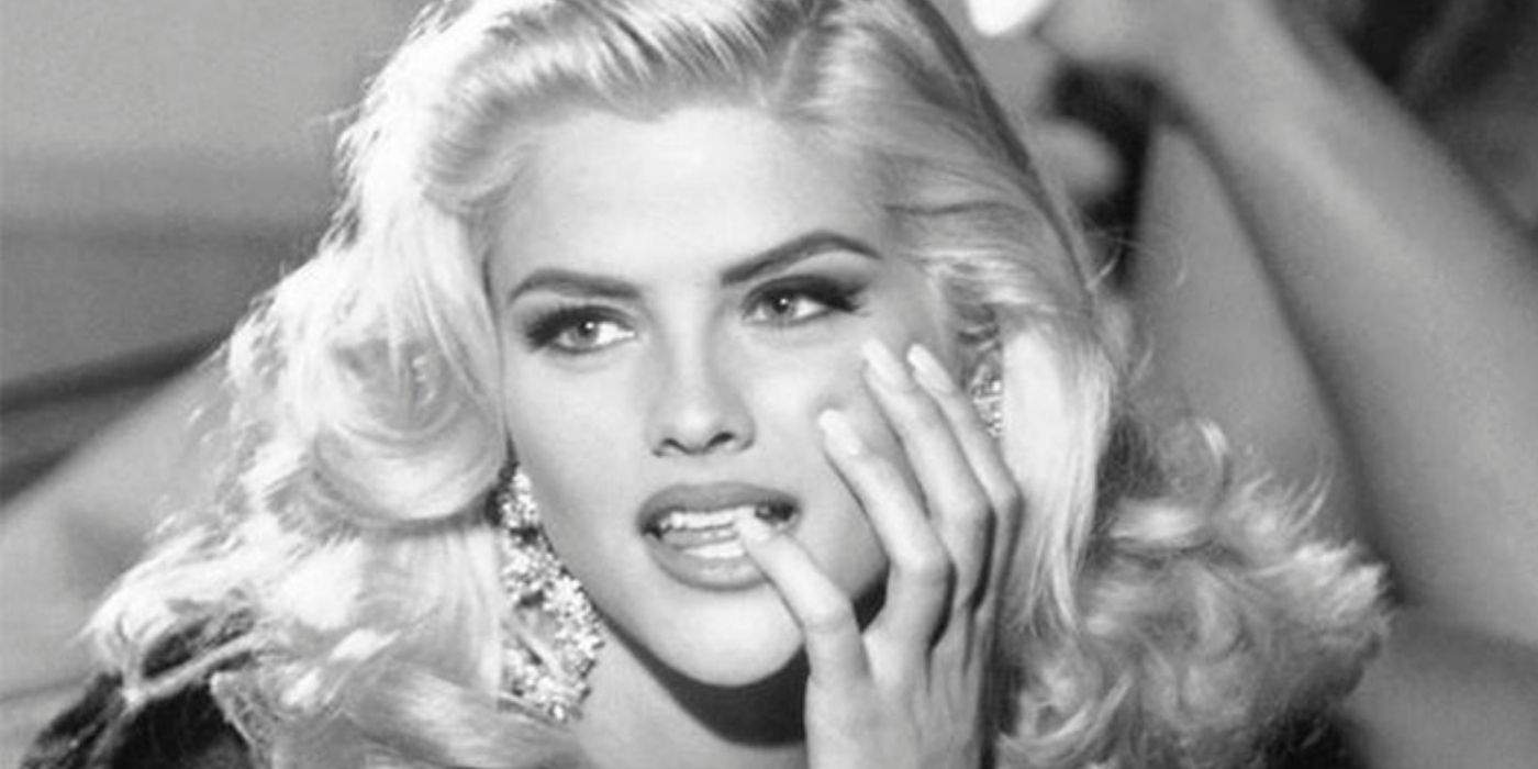A recente campanha de palpite de Anna Nicole Smith foi de mau gosto?