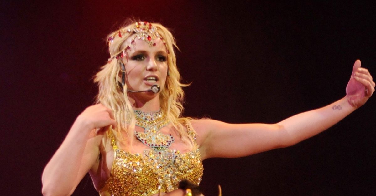 Louis York acha que Britney Spears foi profissional ao escrever ‘Circus’