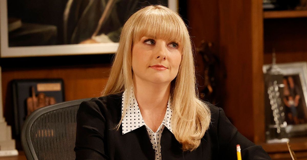 Melissa Rauch seguiu em frente e está em um papel principal no Night Court, mas ela não descartou um retorno de The Big Bang Theory