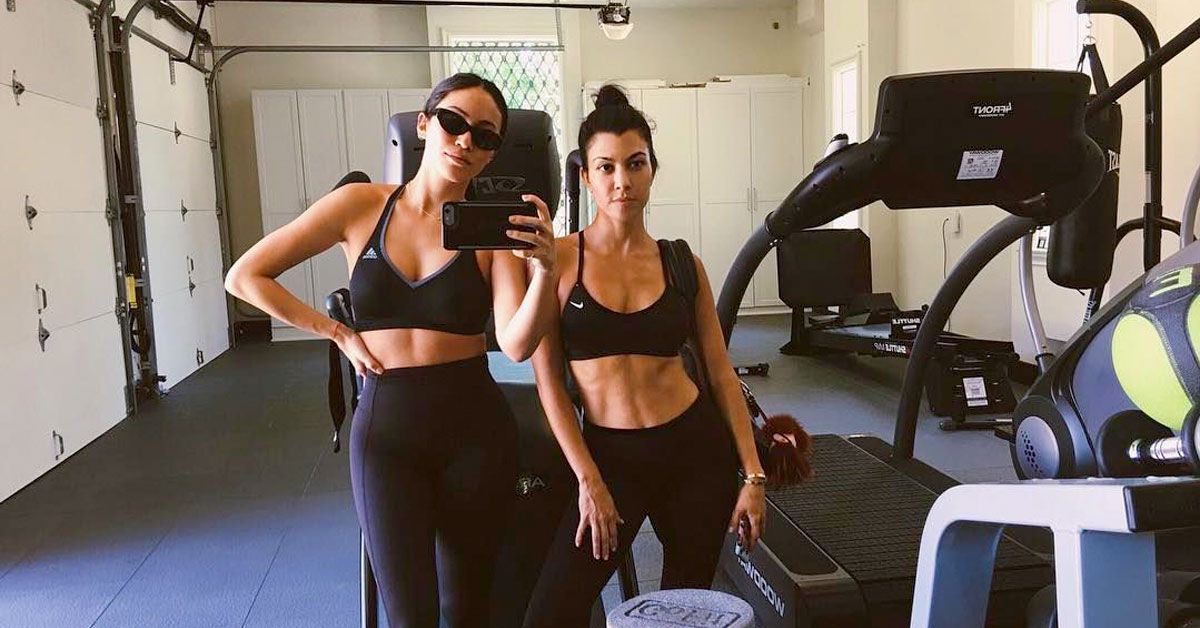 Kourtney Kardashian revela novos exercícios de treino para mantê-lo no caminho certo e animado