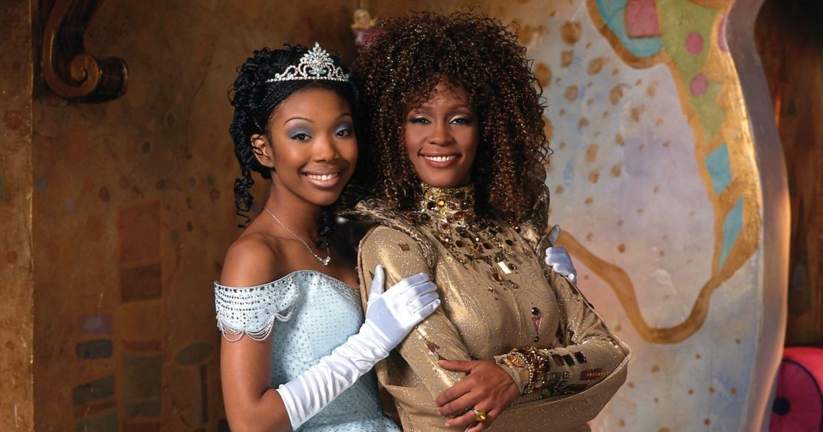 Brandy sobre o trabalho com Whitney Houston e o impacto cultural de ‘Cinderela’, com estreia marcada para a Disney +