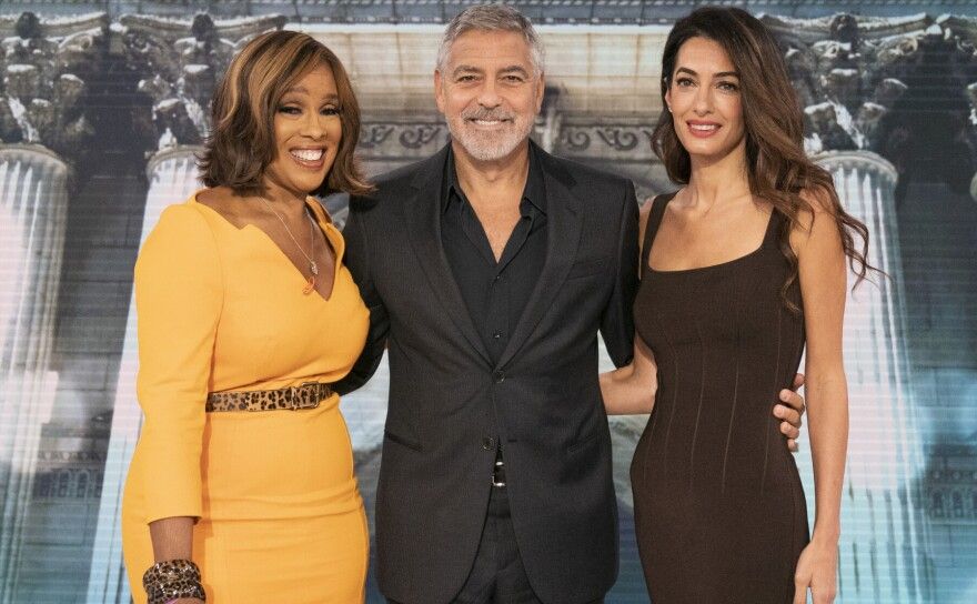 Gayle King com George e Amal Clooney