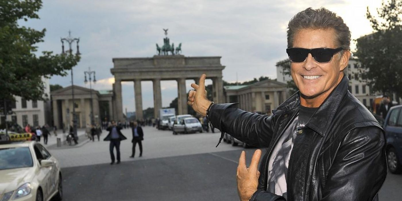 David Hasselhoff é realmente famoso na Alemanha por derrubar o Muro de Berlim?