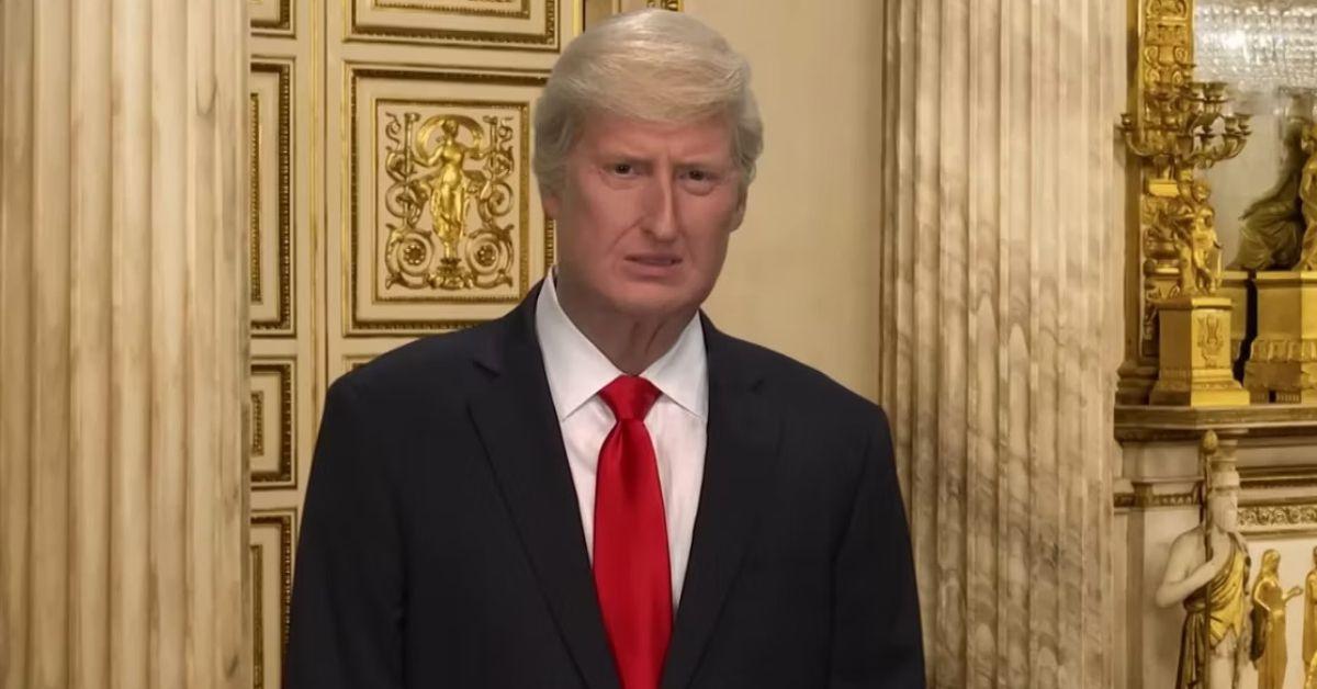 James Austin Johnson como Donald Trump no Cold Open do Saturday Night Live