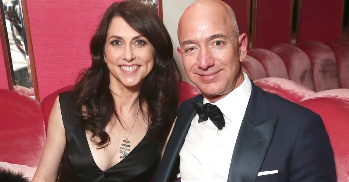 MacKenzie Scott doa bilhões após divórcio com Bezos.