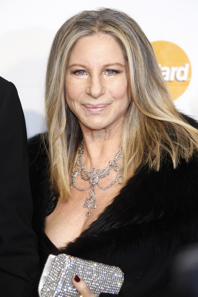 Barbra Streisand no Musicares Person of the Year Gala