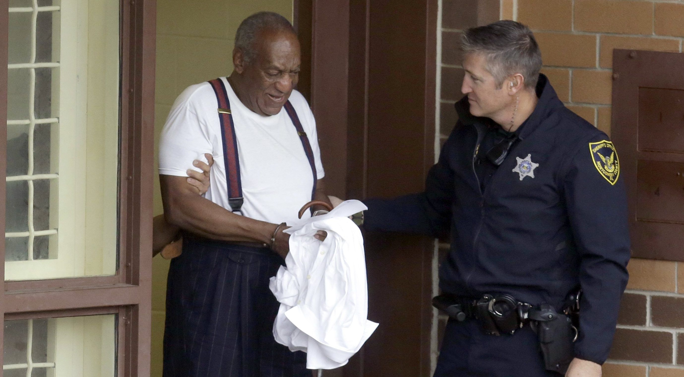 Celebridade presidiária Bill Cosby diz que prefere passar uma década na prisão do que mostrar remorso